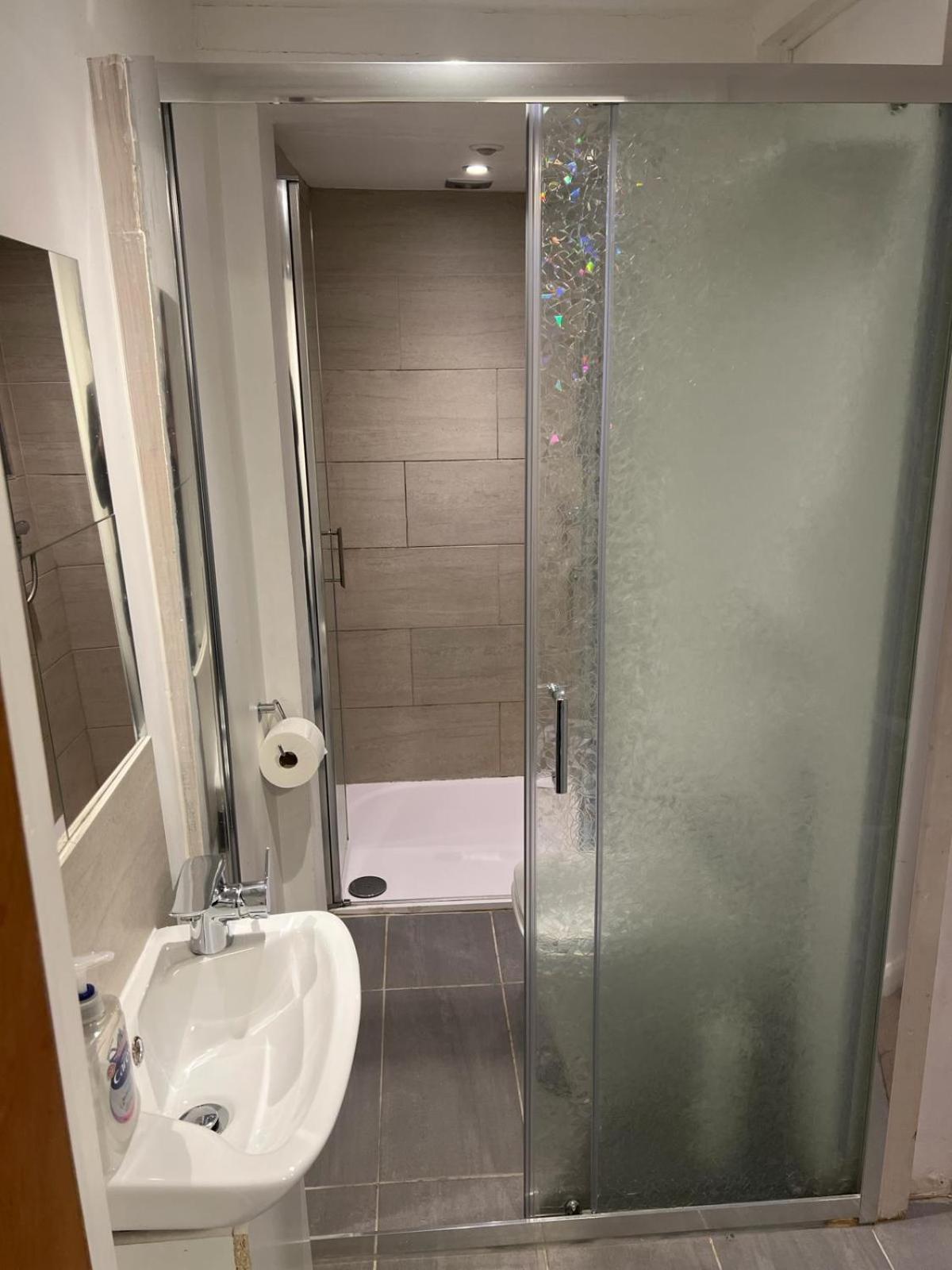 Comfy Private Bedrooms In Euston, Central London Bagian luar foto