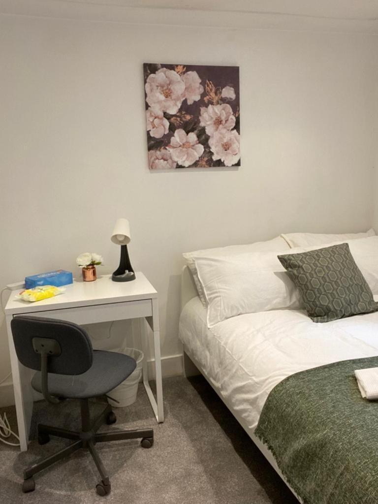 Comfy Private Bedrooms In Euston, Central London Bagian luar foto